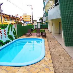 https://apartamento-encantador-com-piscina-no-condominio.santa-catarina-brasil.com